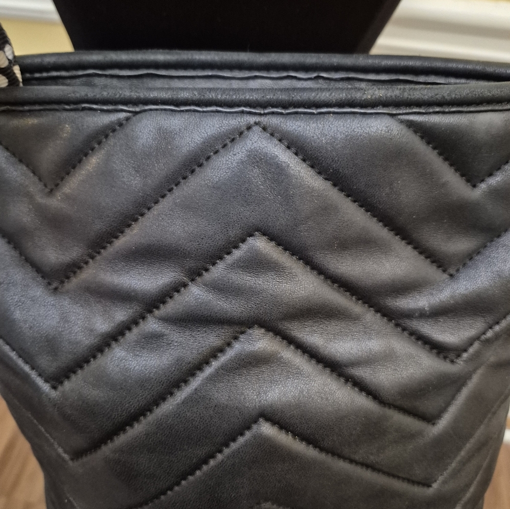 Talbots Black Quilted Shoulder Bag - Picture 14 of 14